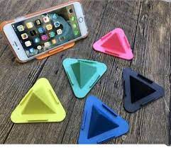 PLASTIC PYRAMID MOBILE STAND